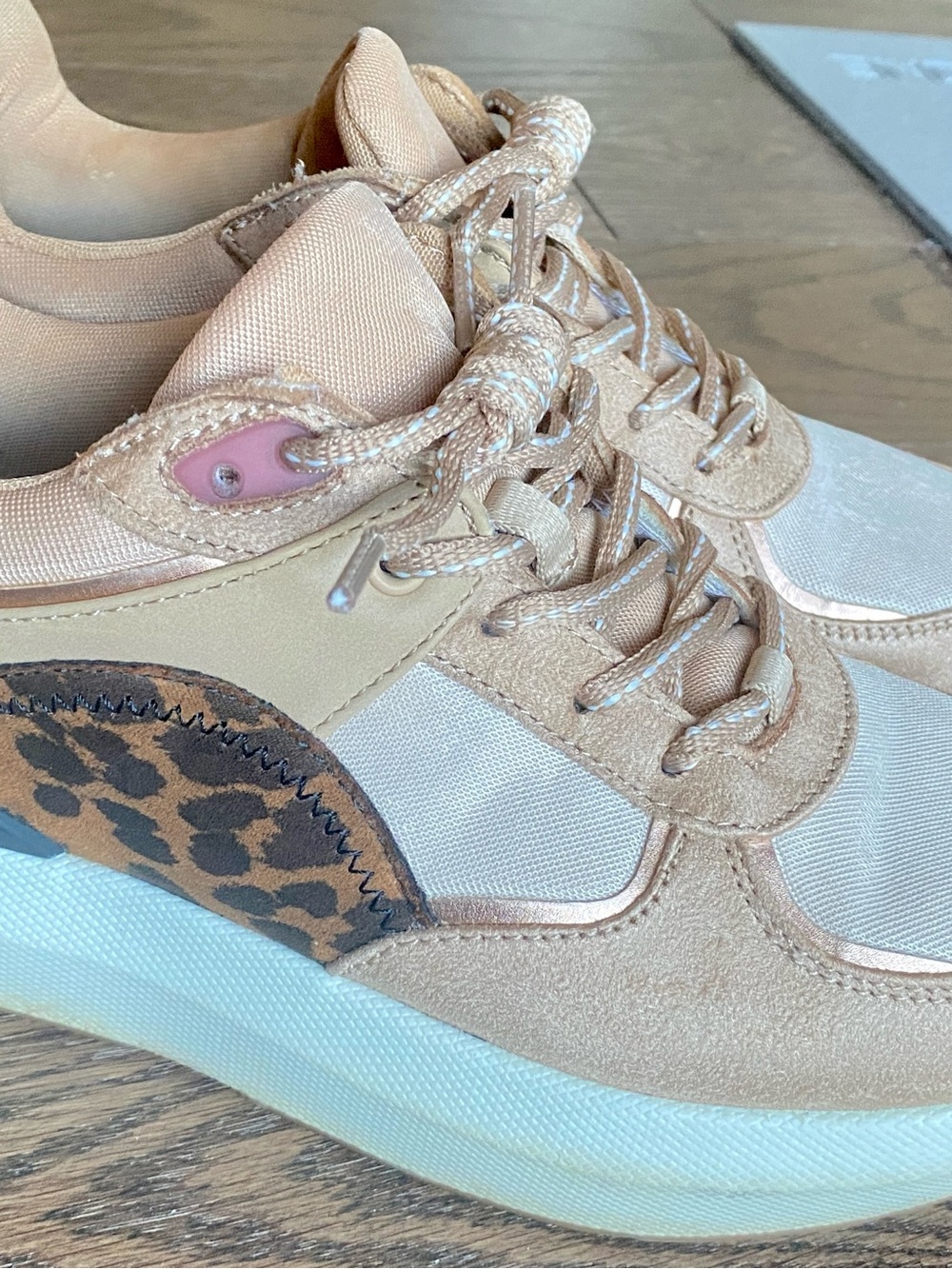 Zara Women's Sneakers in Beige